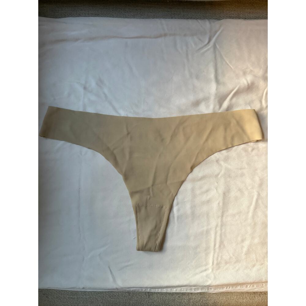 NWOT Luxe Girl Cream Seamless Thong Panty – Size XL